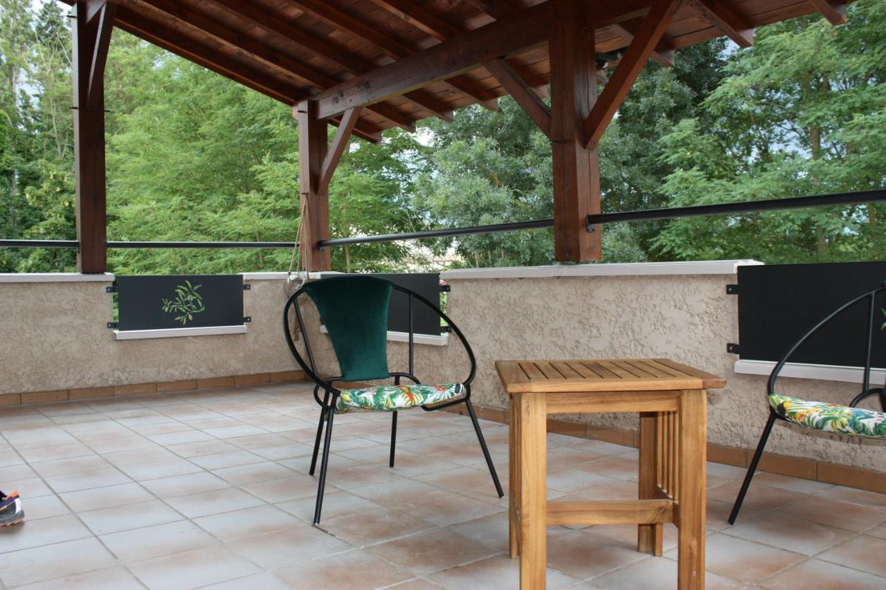 La Doloreanne Saint-Didier-sur-Chalaronne エクステリア 写真